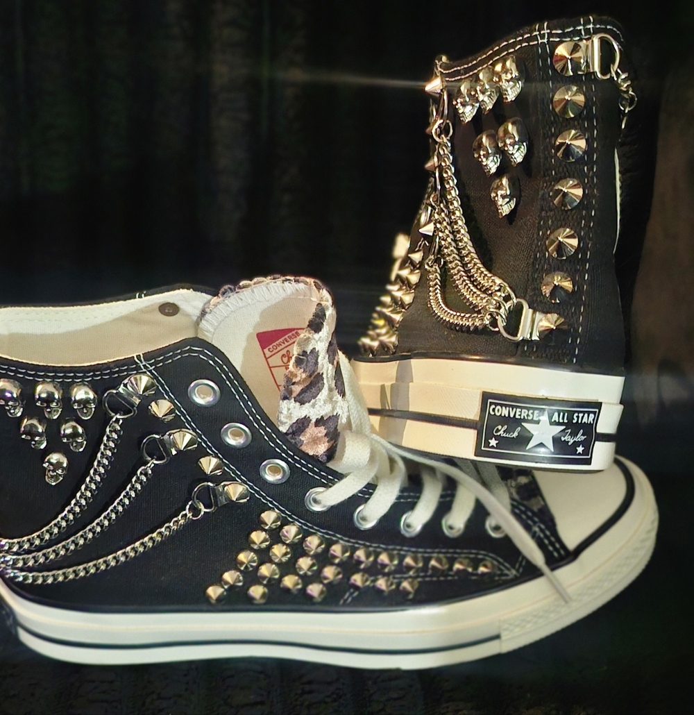 Gothic/Punk/ Stylish Converse Chuck Taylor's Mens/Womens/ Unisex